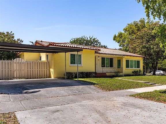 4th image of 630 SW 25th Rd