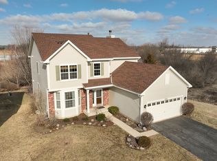 2501 Hennig Rd, Hampshire, IL 60140