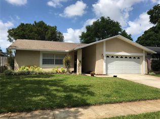 10592 Oakhaven Dr, Pinellas Park, FL 33782
