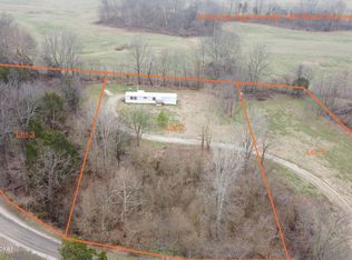 1 Hornback Farms Ln, Webster, KY 40176
