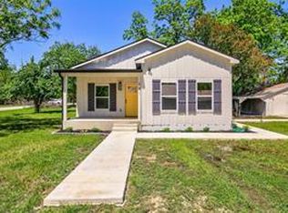 241 S Cotrell St, Bartlett, TX 76511