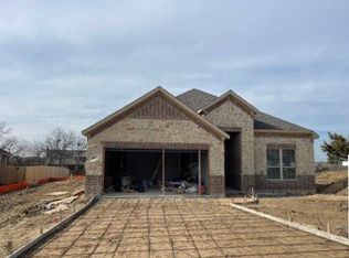 448 S 2nd St, Krum, TX 76249