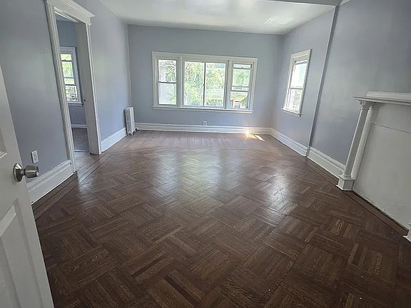 4th image of 25 S 17th St #6C