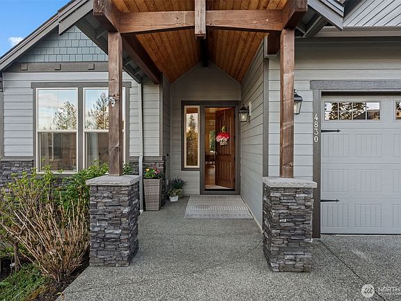3rd image of 4830 Castleton Road SW