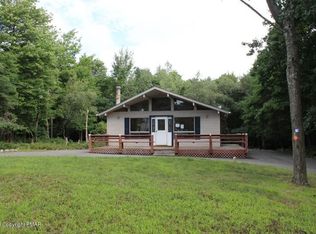 1153 Horizon Dr, Long Pond, PA