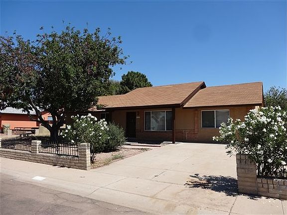 3rd image of 11603 N 64th Dr
