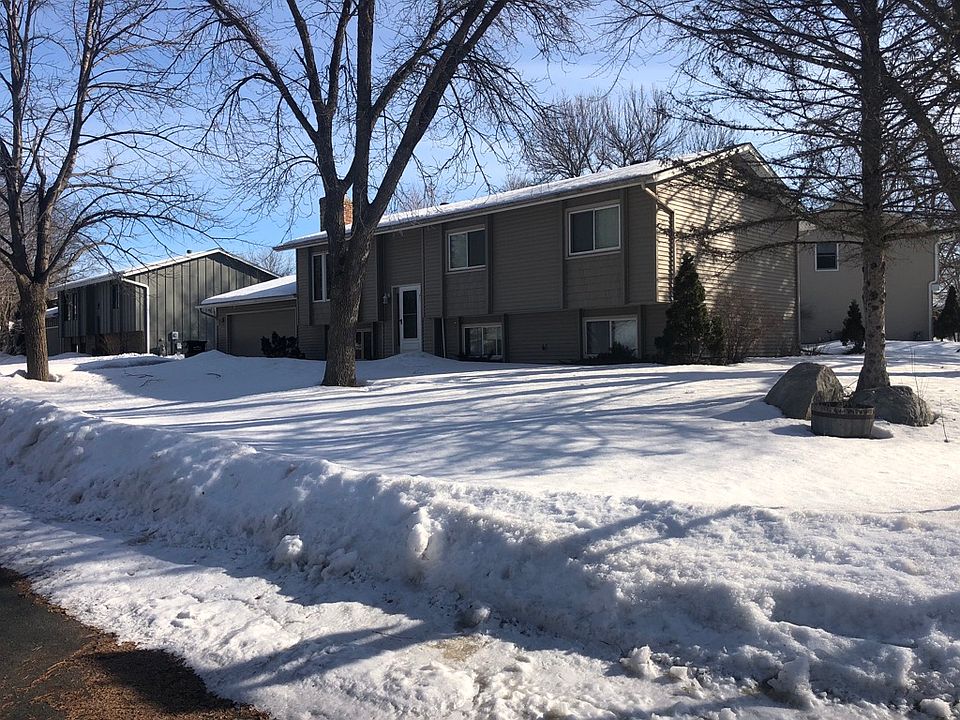 1st image of 3700 Balsam Ln N