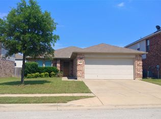 10500 Turning Leaf Trl, Fort Worth, TX 76131