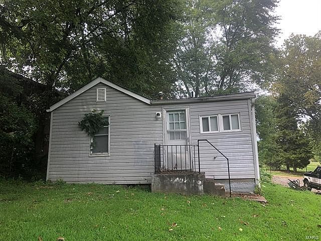 2nd image of 7424 Halpin Dr