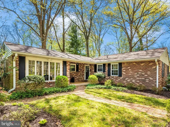 3813 Walt Ann Dr, Ellicott City, MD 21042