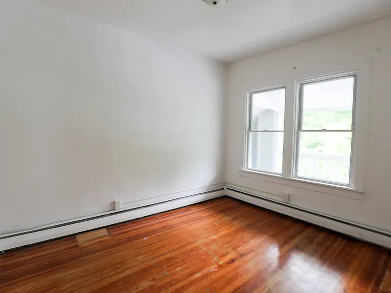 49 Main St #2 — Photo 8