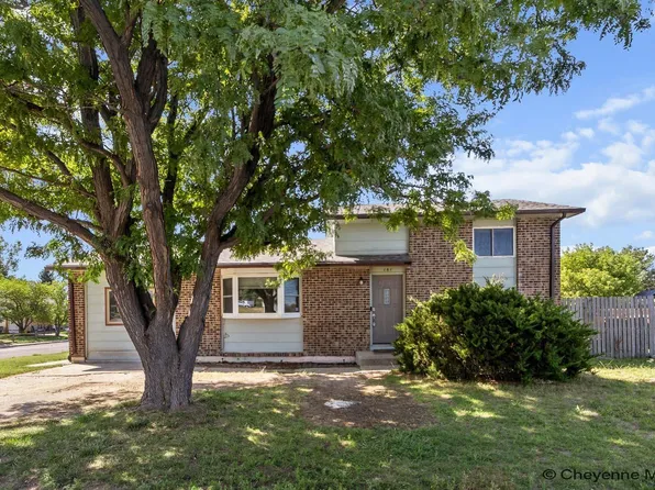 161 Rio Verde Cir, Cheyenne, WY 82001