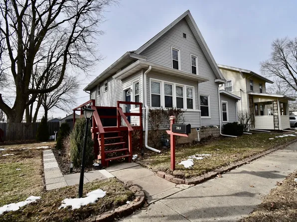 203 Denver St, Bloomington, IL 61701