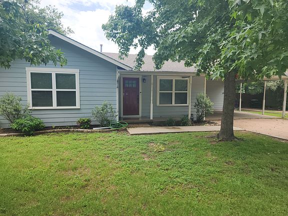 2nd image of 225 Cogdell St