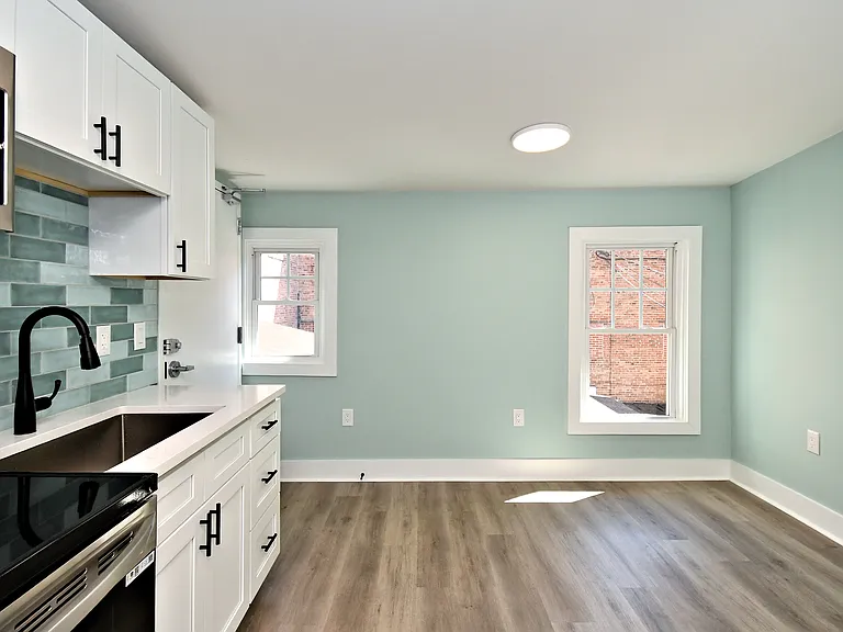 20 S Hanover St #2B — Photo 13