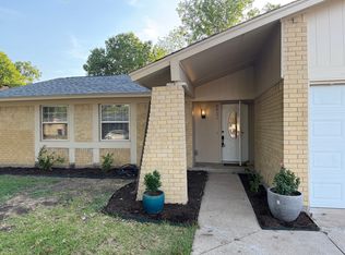 2921 Rustic Meadow Dr, Garland, TX 75044