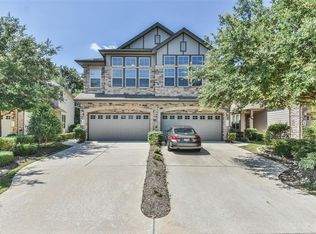 19 Aventura Pl, Spring, TX 77389