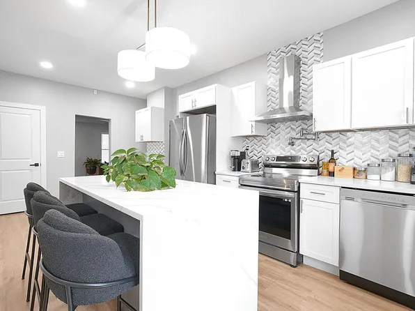 689 Stanley Ave, Columbus, OH 43206