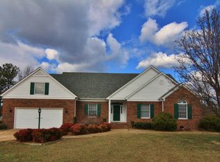 139 Cove Creek Ct, White Stone, VA 22578