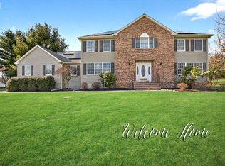 7 Sun Valley Way, Long Valley, NJ 07853