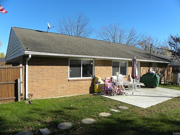 5th image of 148 Angela Dr
