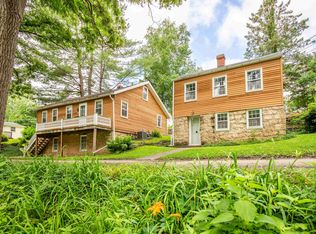 246 S Division St, Galena, IL 61036