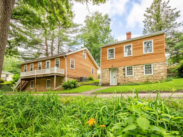 246 S Division St, Galena, IL 61036