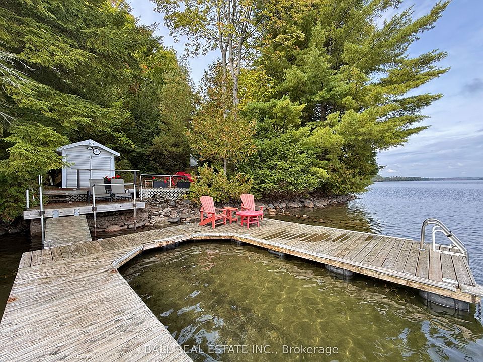 1st image of 551 Renwick Rd