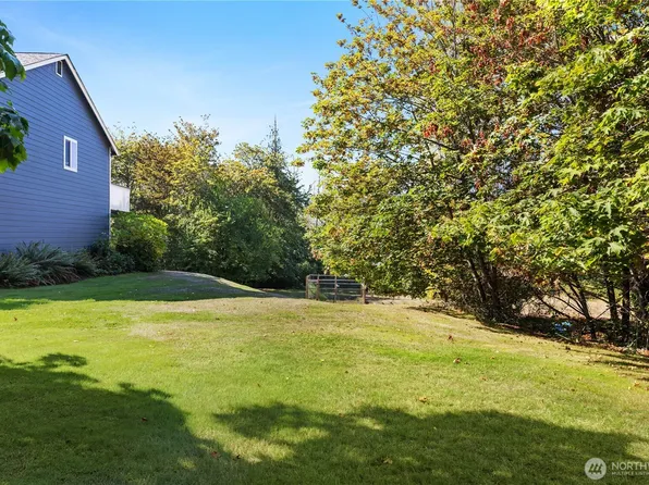 718 Union Avenue, Steilacoom, WA 98388