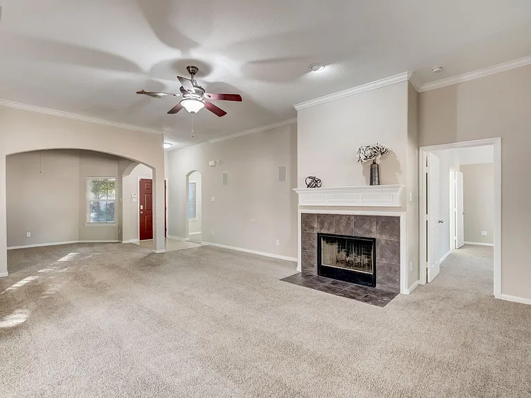 7219 Palmito Ranch Dr — Photo 13