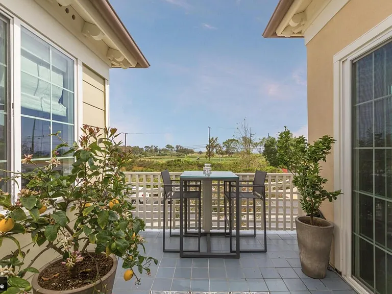 7801 Whimbrel Ln — Photo 20
