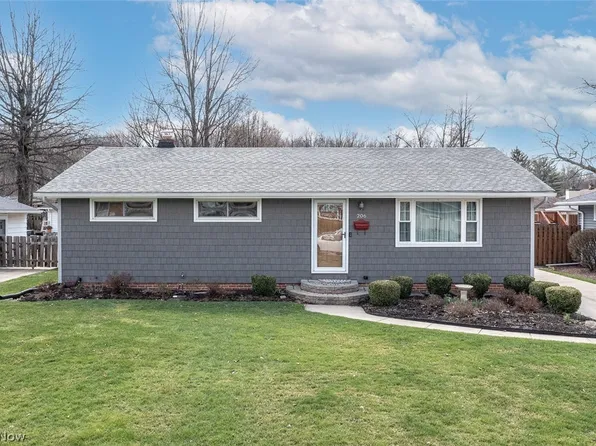 206 Milton St, Berea, OH 44017