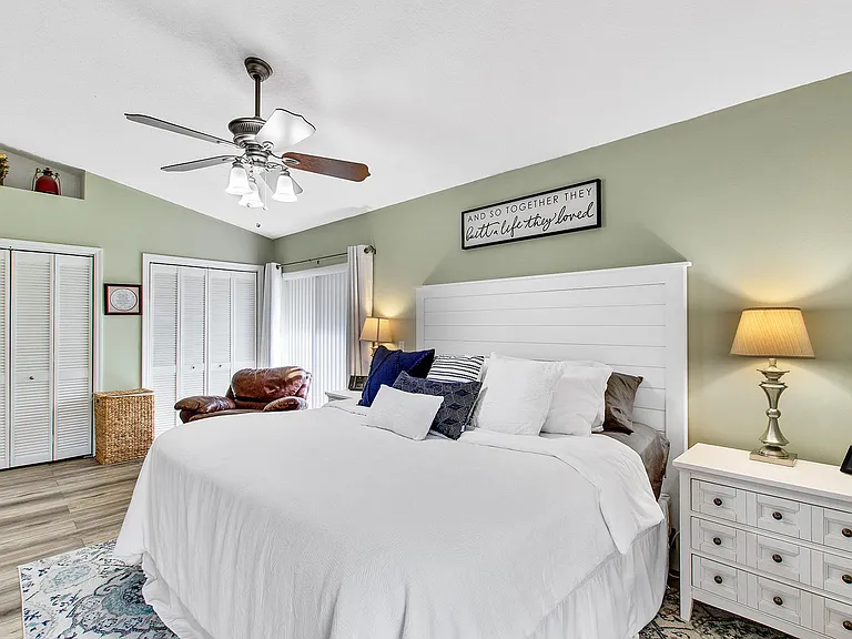 912 Blueberry Dr — Photo 10