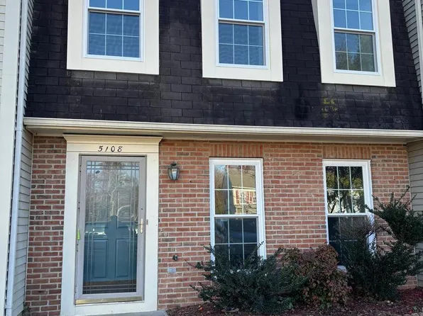 5108 Brooke Valley Ct, Fredericksburg, VA 22407