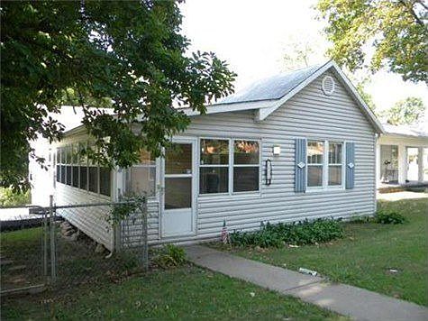 1st image of 1013 Olive St