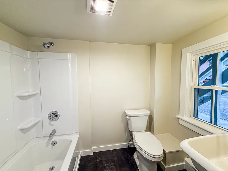 29 Ely St #1 — Photo 10