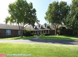 5001 Johnson Rd, Lincoln, NE 68516