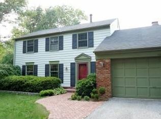 1829 Greenplace Ter, Rockville, MD 20850