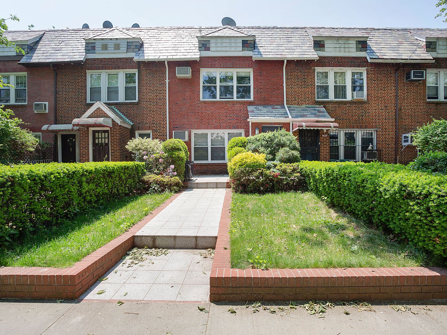 6824 Harrow St, Forest Hills, NY 11375 Zillow