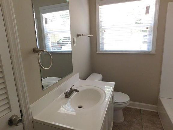 3rd image of 3407 Freland Dr