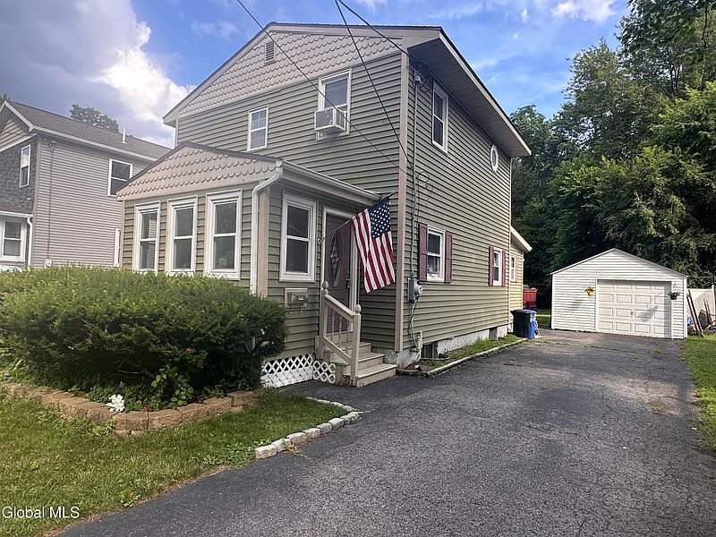 2nd image of 56 Broderick Street