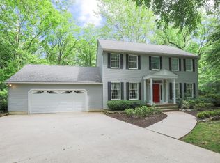 18 Dean Ln, Cherry Hill, NJ 08034