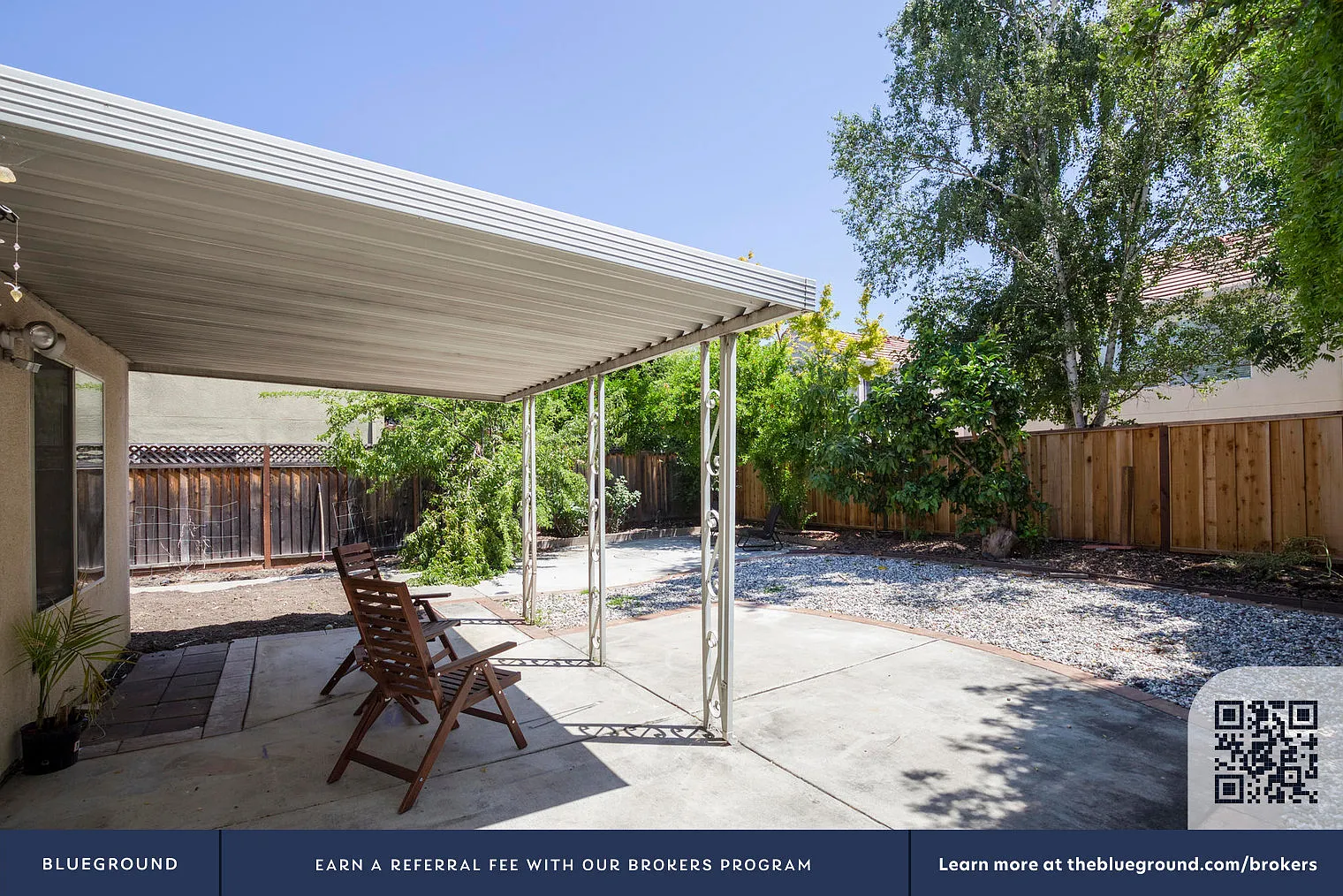 3 bed, 2.5 bath, 1500 sqft, $4,540 — Photo 3
