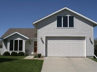 7006 Rockstream Dr, Madison, WI 53719