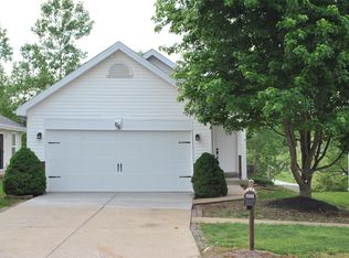 116 Autumn Oaks Dr, Troy, MO 63379