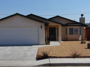 933 W Mariposa Ave, Ridgecrest, CA 93555