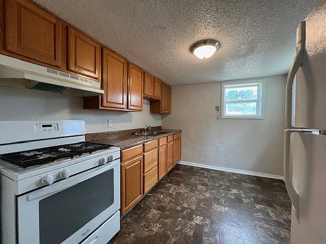 720 Haines Ave #B — Photo 9