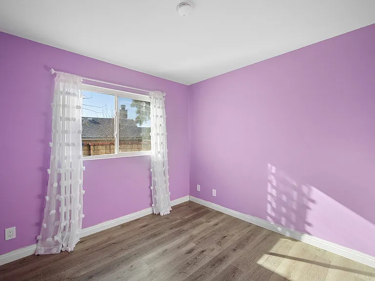 13945 Breger Ave — Photo 21