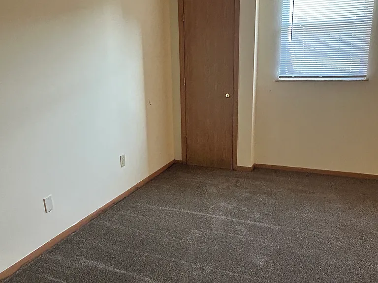 5326 Southgate Blvd #102 — Photo 4