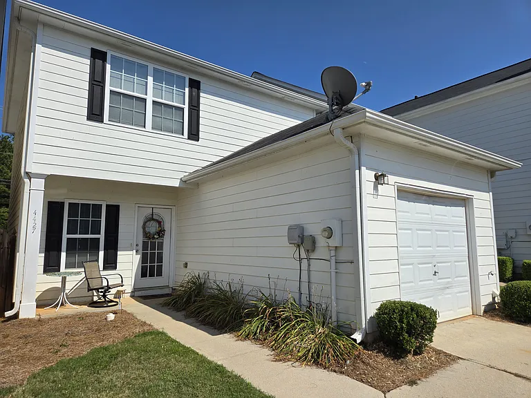 4427 Plum Frost Ct — Photo 1